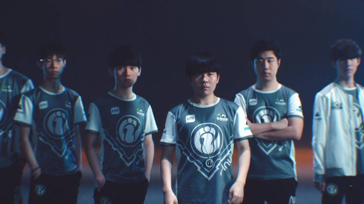 自然嵌入叙 自然嵌入叙